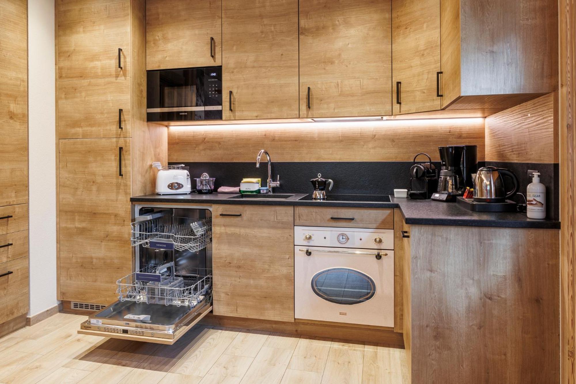 Ag Apartments Livigno Centro المظهر الخارجي الصورة